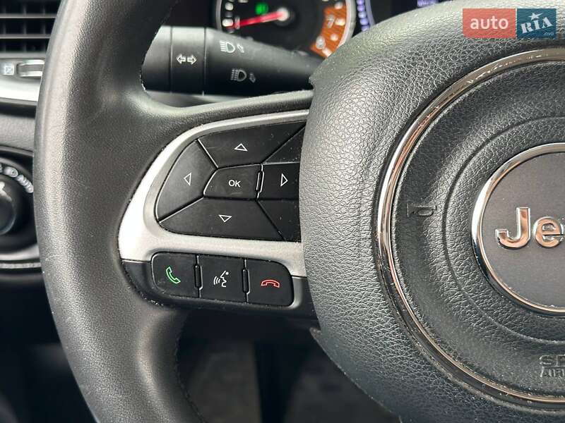 Позашляховик / Кросовер Jeep Renegade 2019 в Києві фото 21 Позашляховик / Кросовер Jeep Renegade 2019 в Києві
