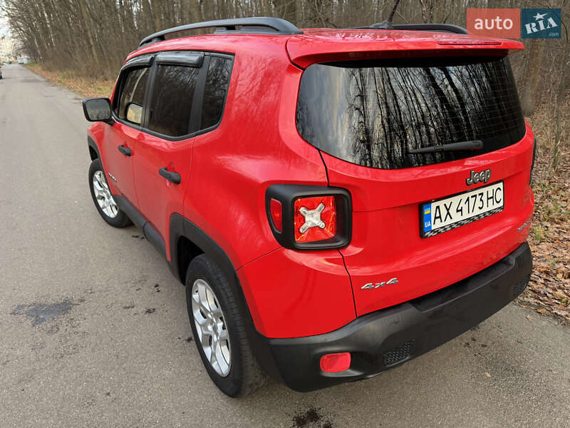 Внедорожник / Кроссовер Jeep Renegade 2015 в Харькове