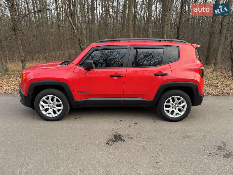 Внедорожник / Кроссовер Jeep Renegade 2015 в Харькове