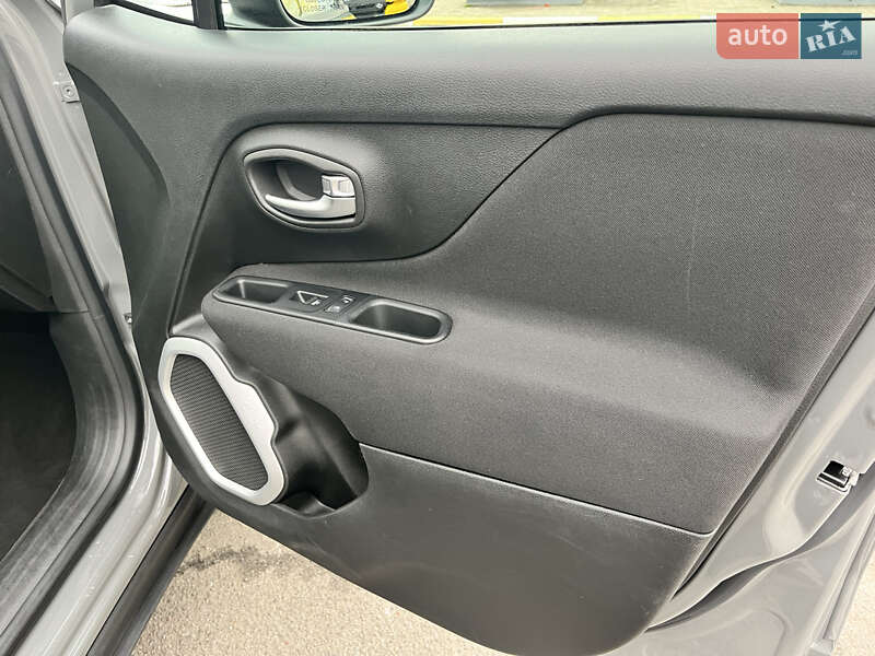 Внедорожник / Кроссовер Jeep Renegade 2019 в Василькове фото 50 Внедорожник / Кроссовер Jeep Renegade 2019 в Василькове