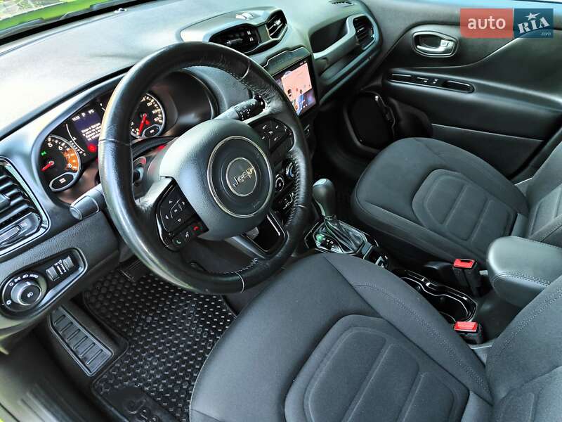 Внедорожник / Кроссовер Jeep Renegade 2017 в Киеве фото 38 Внедорожник / Кроссовер Jeep Renegade 2017 в Киеве
