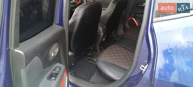 Внедорожник / Кроссовер Jeep Renegade 2019 в Львове