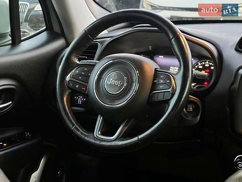 Внедорожник / Кроссовер Jeep Renegade 2018 в Ивано-Франковске