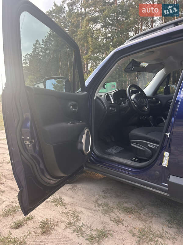 Позашляховик / Кросовер Jeep Renegade 2017 в Каневі