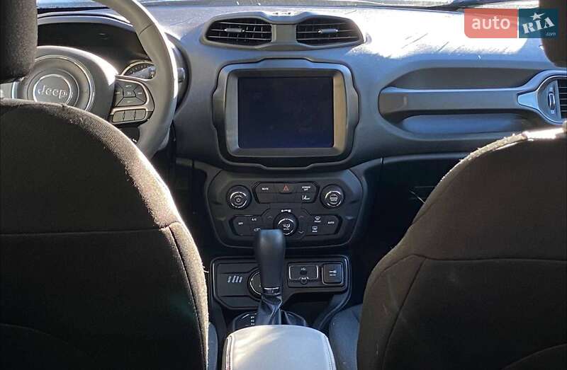 Внедорожник / Кроссовер Jeep Renegade 2022 в Киеве