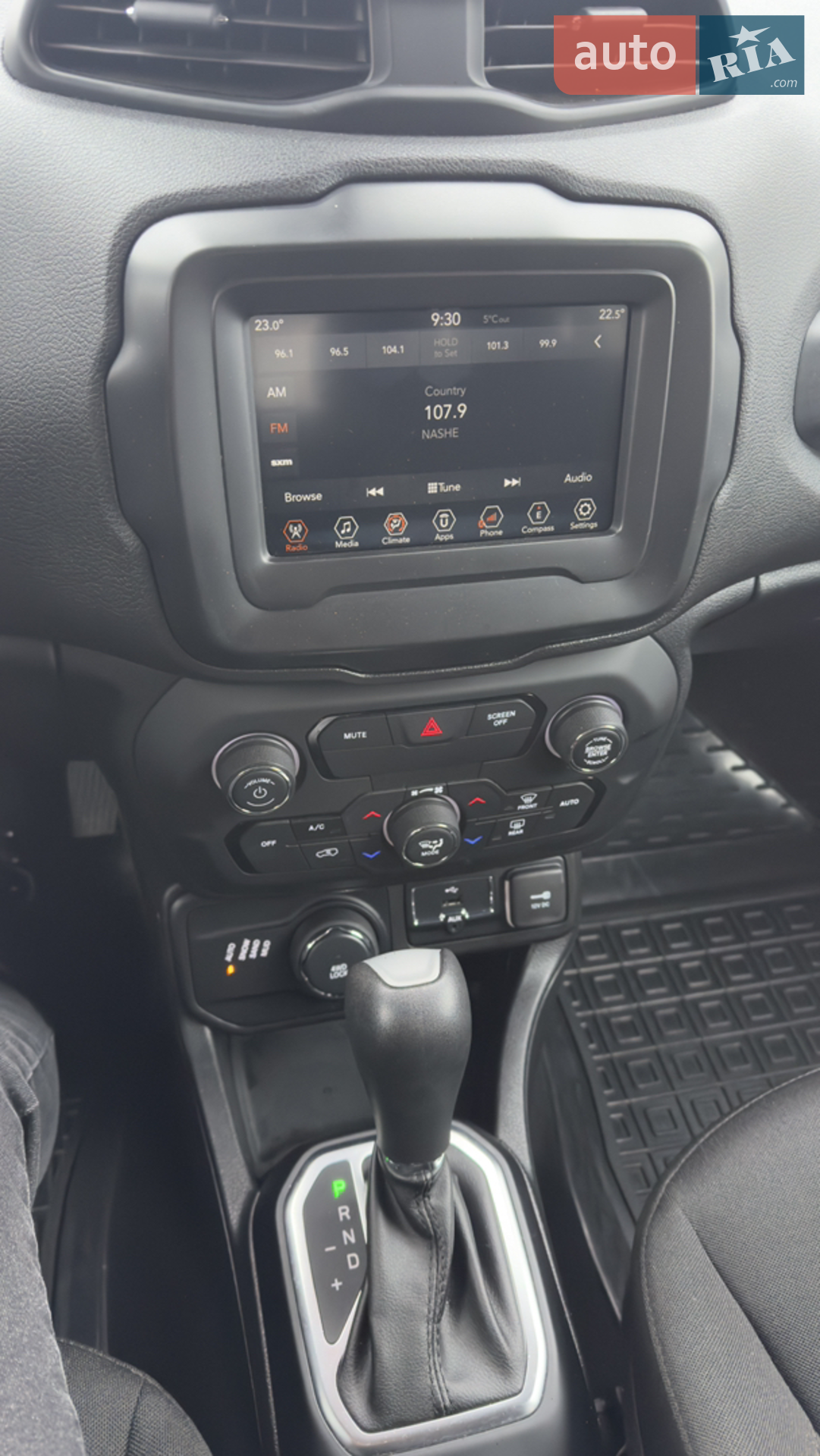 2018 Jeep Renegade - мініатюра 23