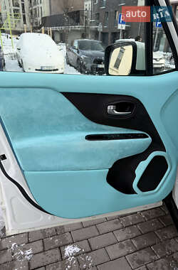 Внедорожник / Кроссовер Jeep Renegade 2015 в Львове