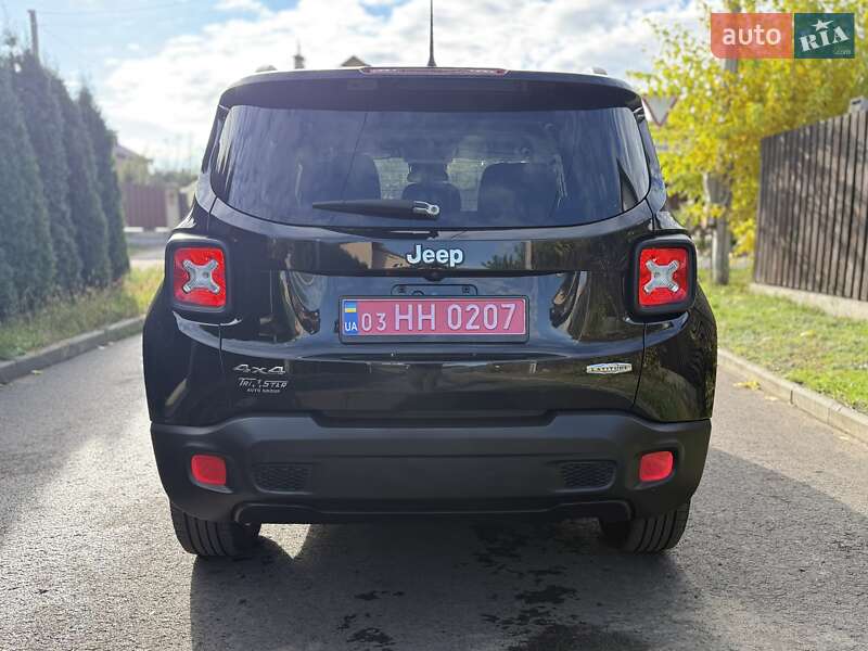 Позашляховик / Кросовер Jeep Renegade 2016 в Києві