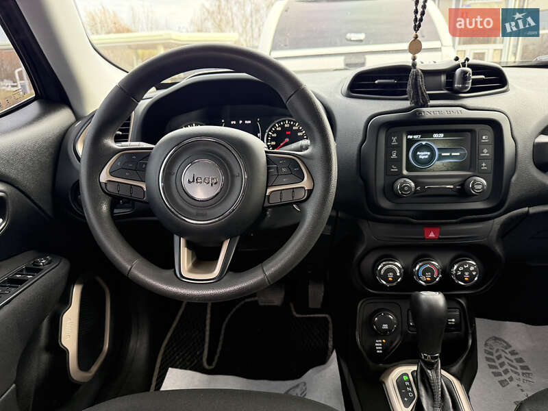 Позашляховик / Кросовер Jeep Renegade 2017 в Житомирі