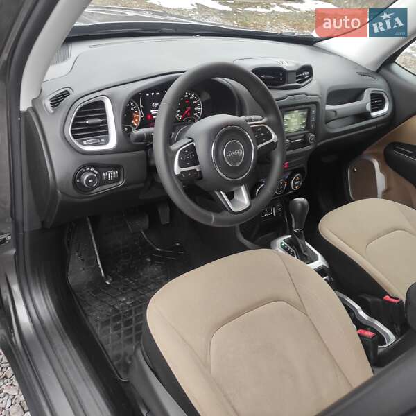Внедорожник / Кроссовер Jeep Renegade 2016 в Львове