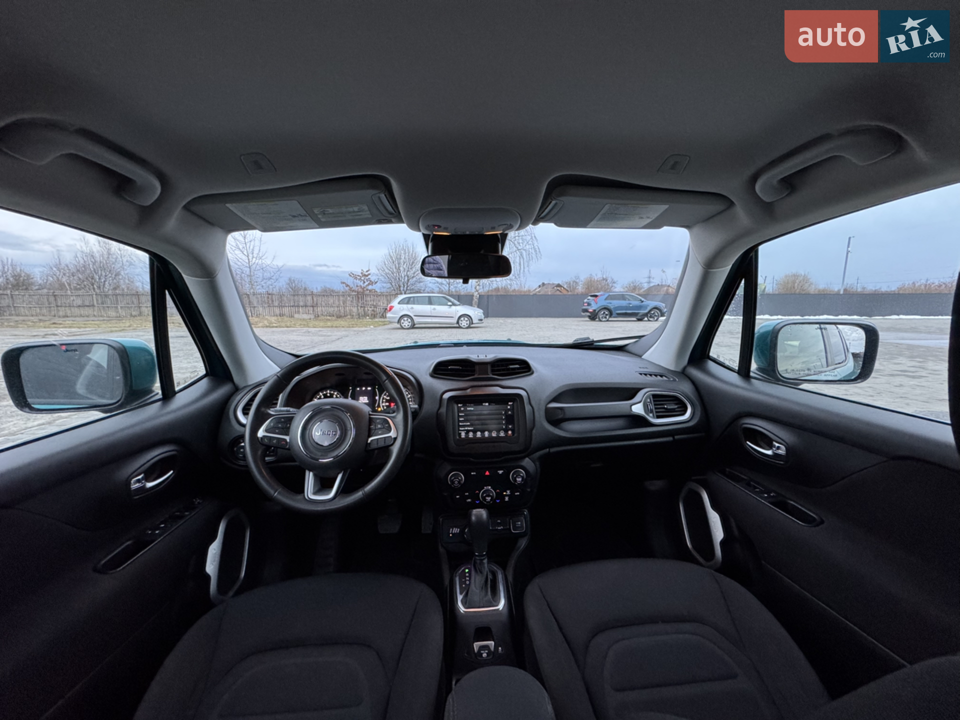 2020 Jeep Renegade - мініатюра 12
