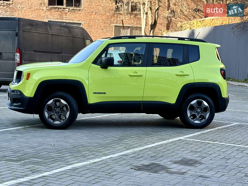 Позашляховик / Кросовер Jeep Renegade 2017 в Житомирі фото 8 Позашляховик / Кросовер Jeep Renegade 2017 в Житомирі