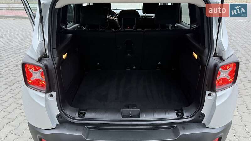 Внедорожник / Кроссовер Jeep Renegade 2015 в Тернополе фото 30 Внедорожник / Кроссовер Jeep Renegade 2015 в Тернополе