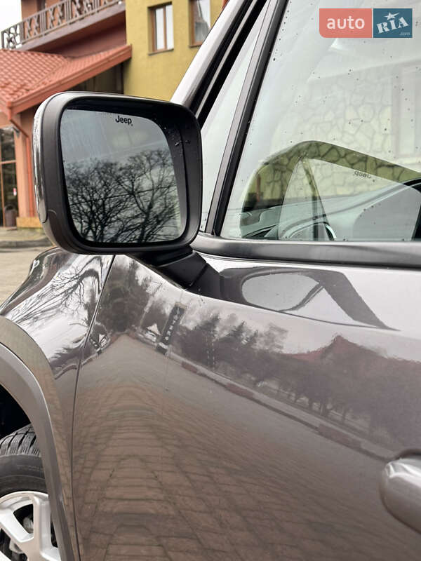 Позашляховик / Кросовер Jeep Renegade 2019 в Яремчі