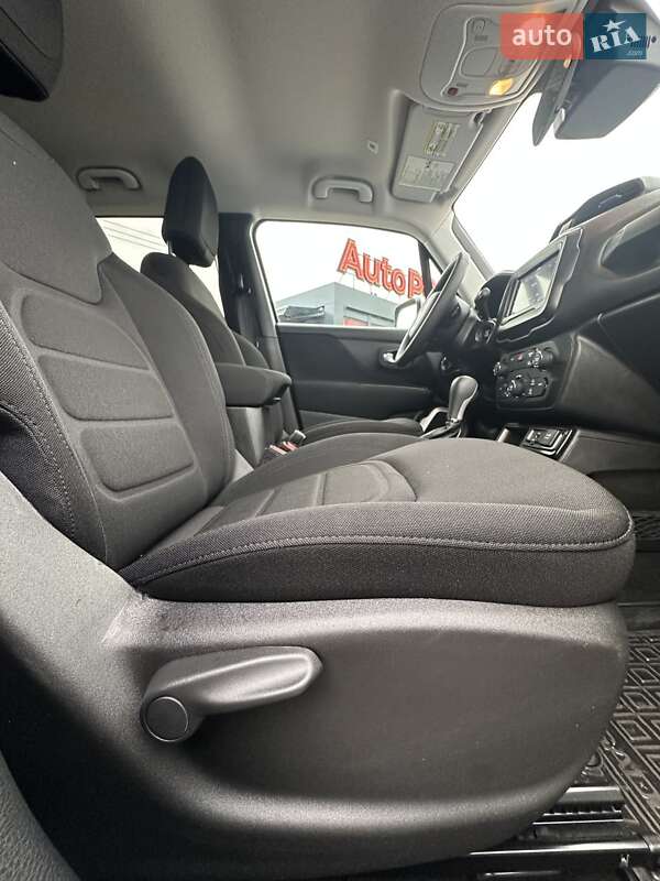 Позашляховик / Кросовер Jeep Renegade 2021 в Білогородці