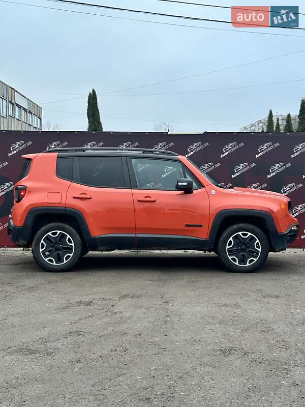 Внедорожник / Кроссовер Jeep Renegade 2015 в Сумах