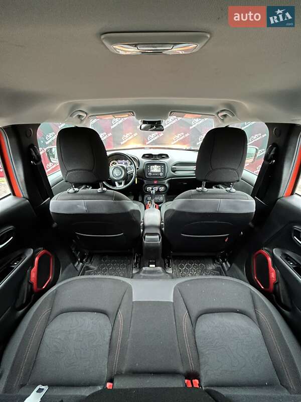 Внедорожник / Кроссовер Jeep Renegade 2015 в Сумах