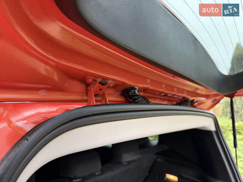 Позашляховик / Кросовер Jeep Renegade 2015 в Дніпрі фото 16 Позашляховик / Кросовер Jeep Renegade 2015 в Дніпрі