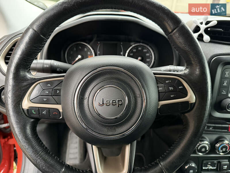 Позашляховик / Кросовер Jeep Renegade 2015 в Дніпрі фото 28 Позашляховик / Кросовер Jeep Renegade 2015 в Дніпрі