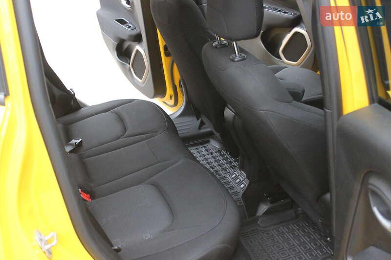 Позашляховик / Кросовер Jeep Renegade 2016 в Дніпрі фото 22 Позашляховик / Кросовер Jeep Renegade 2016 в Дніпрі