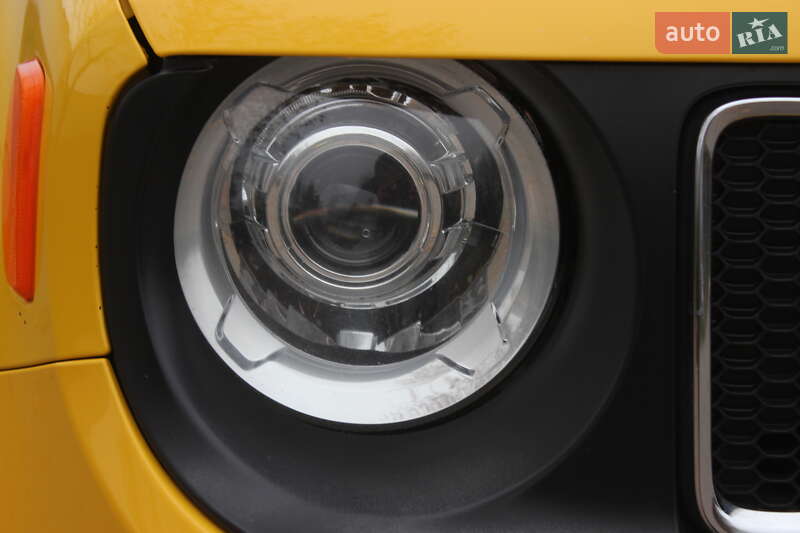 Позашляховик / Кросовер Jeep Renegade 2016 в Дніпрі фото 26 Позашляховик / Кросовер Jeep Renegade 2016 в Дніпрі