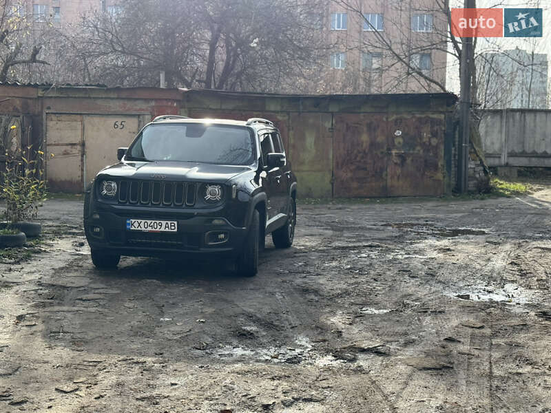 Внедорожник / Кроссовер Jeep Renegade 2015 в Харькове фото 2 Внедорожник / Кроссовер Jeep Renegade 2015 в Харькове