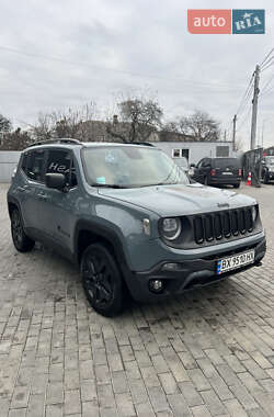 Внедорожник / Кроссовер Jeep Renegade 2018 в Киеве
