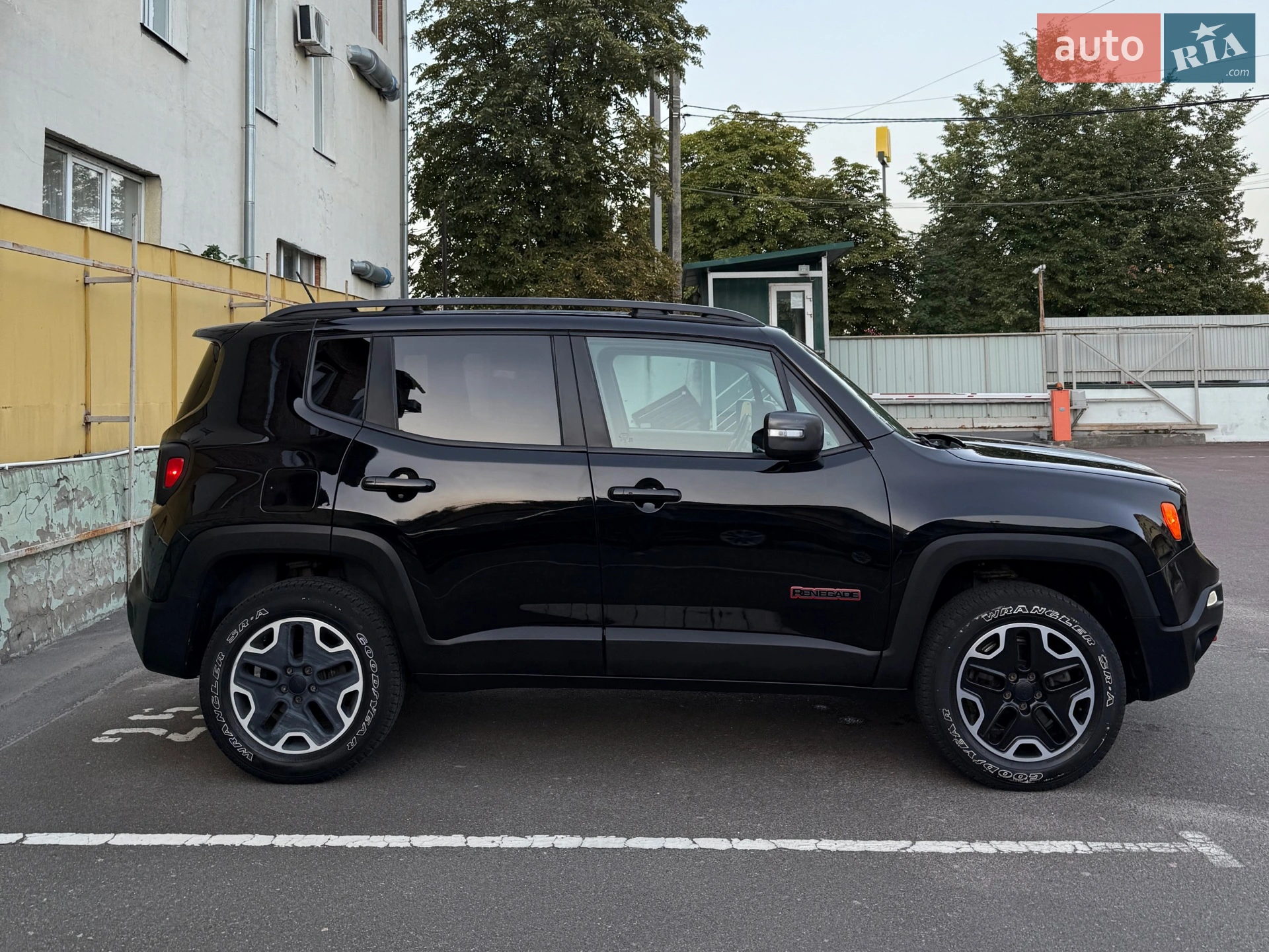 2015 Jeep Renegade - мініатюра 8