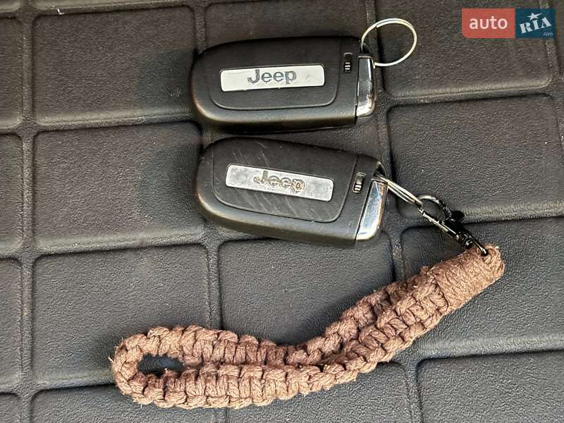 Внедорожник / Кроссовер Jeep Renegade 2015 в Львове фото 48 Внедорожник / Кроссовер Jeep Renegade 2015 в Львове