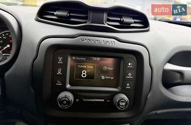 Позашляховик / Кросовер Jeep Renegade 2015 в Львові