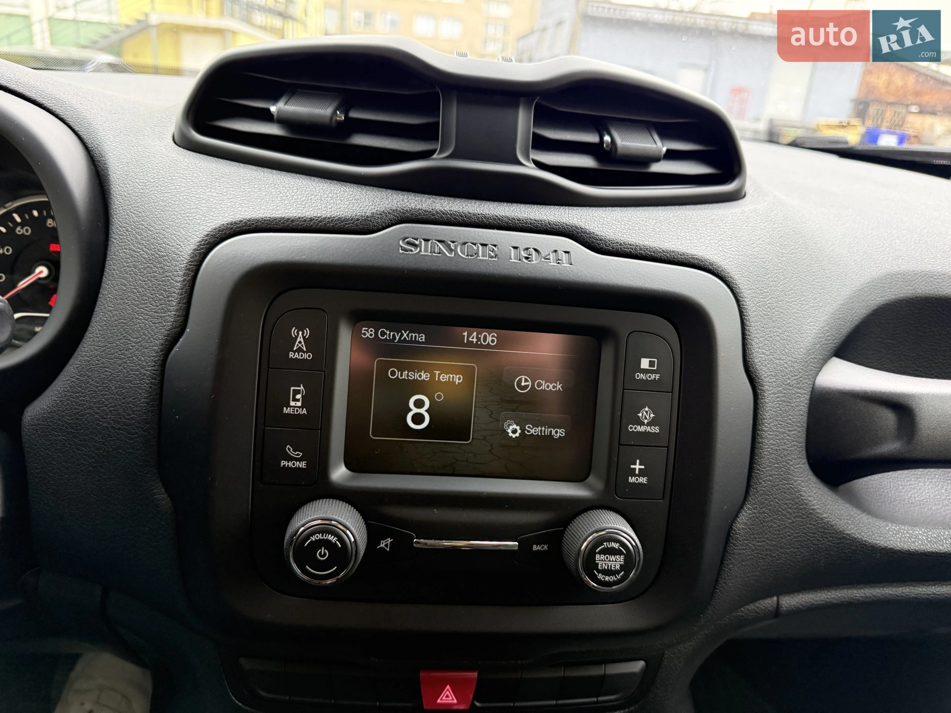 2015 Jeep Renegade - мініатюра 22