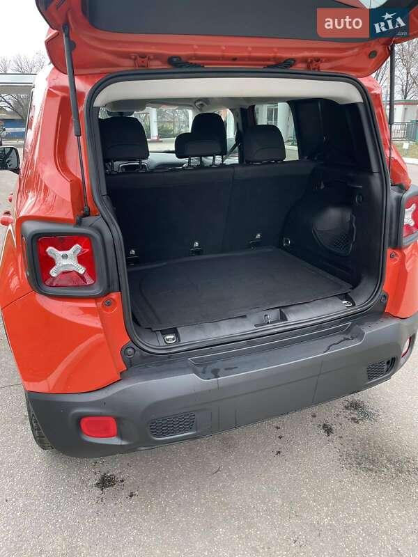 Внедорожник / Кроссовер Jeep Renegade 2017 в Харькове фото 15 Внедорожник / Кроссовер Jeep Renegade 2017 в Харькове
