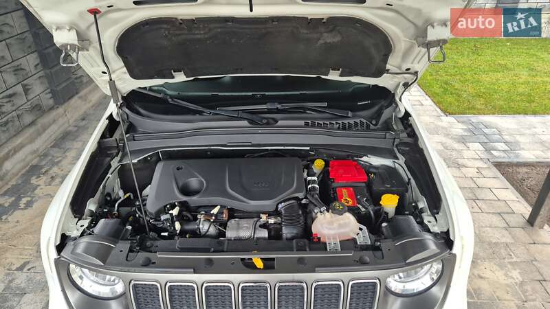 Внедорожник / Кроссовер Jeep Renegade 2019 в Ровно