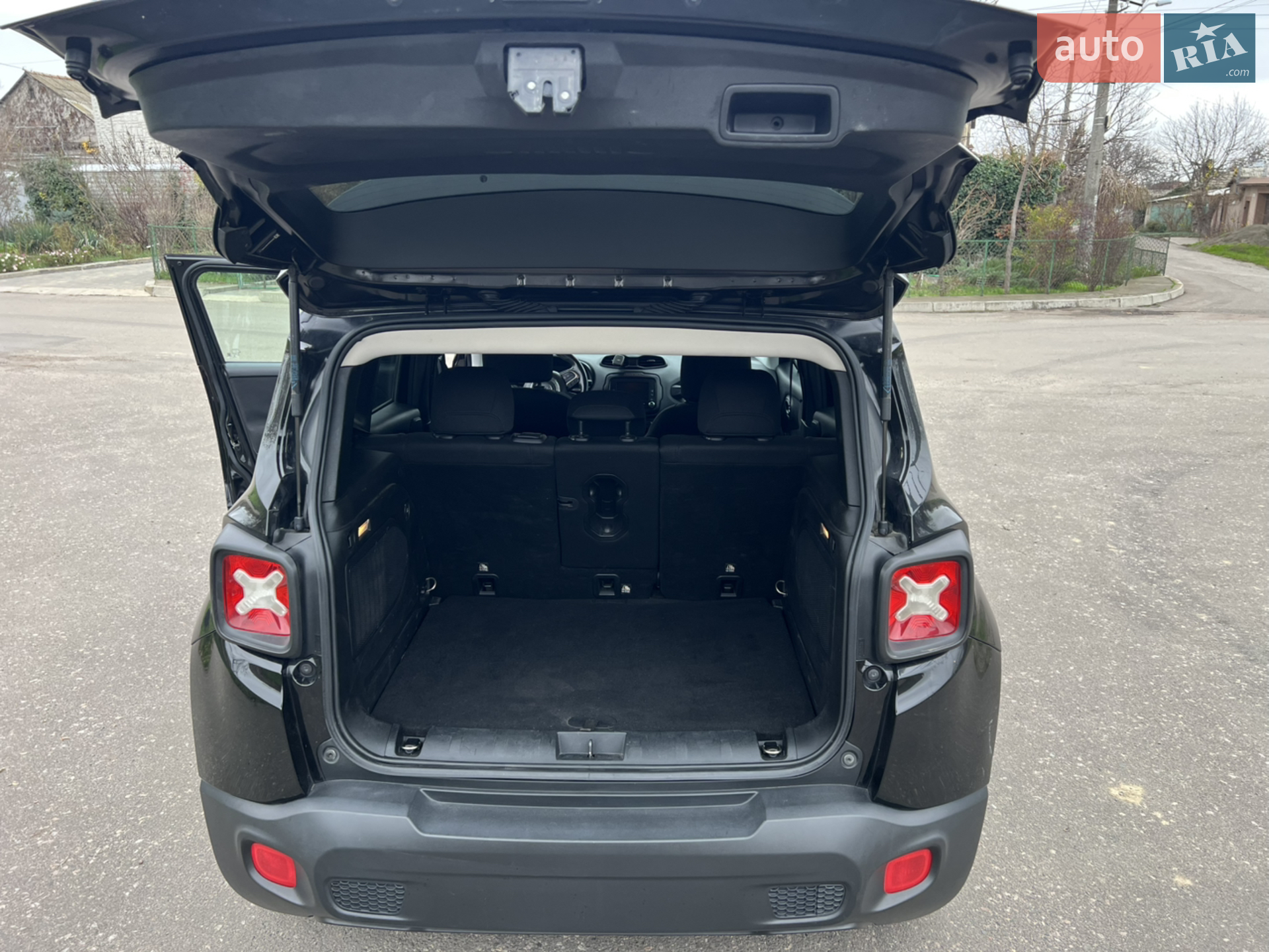 2015 Jeep Renegade - мініатюра 19