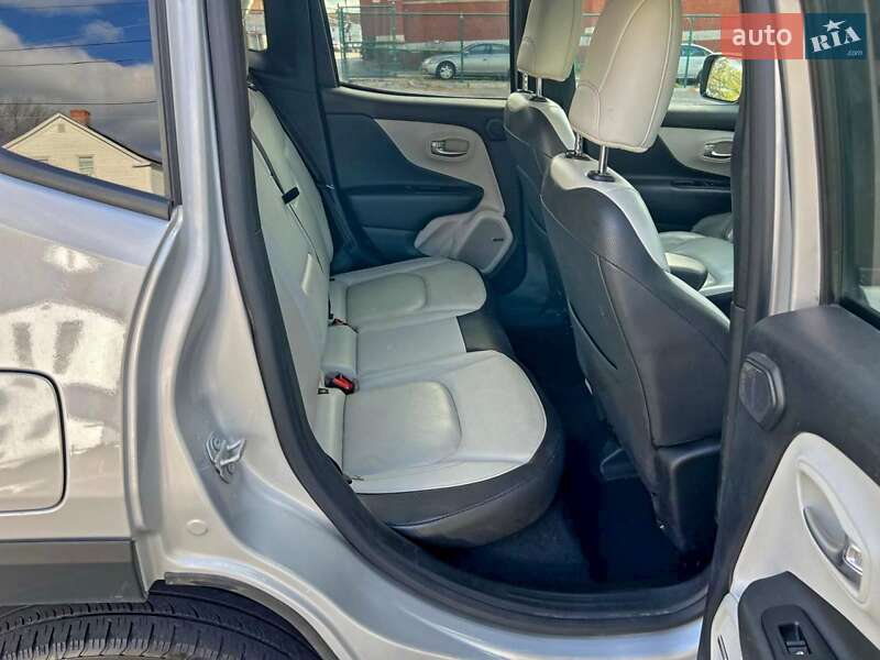 Внедорожник / Кроссовер Jeep Renegade 2020 в Львове