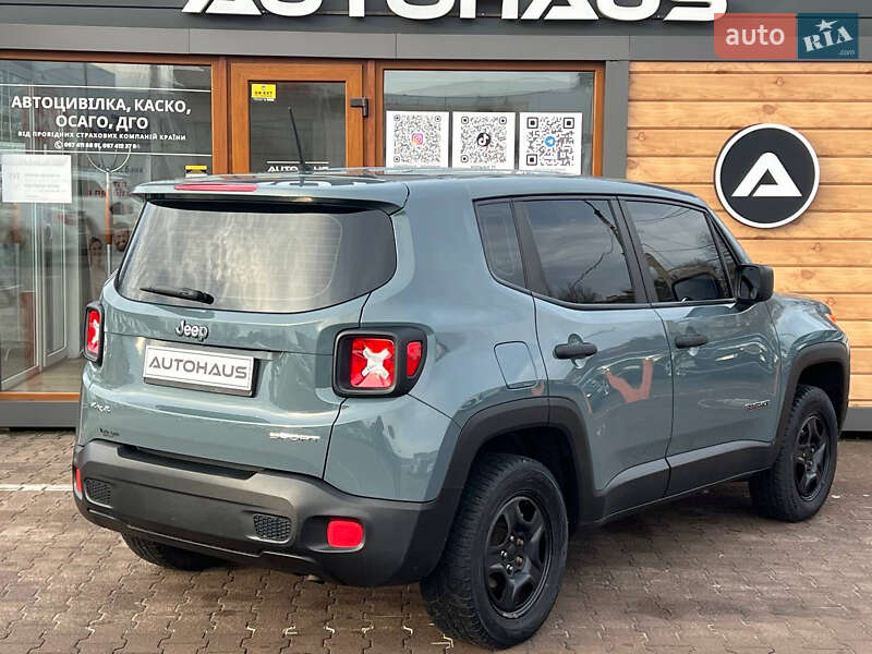 Позашляховик / Кросовер Jeep Renegade 2017 в Житомирі