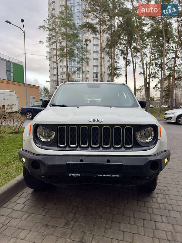 Внедорожник / Кроссовер Jeep Renegade 2018 в Киеве фото 2 Внедорожник / Кроссовер Jeep Renegade 2018 в Киеве