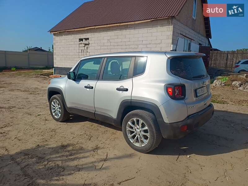 Внедорожник / Кроссовер Jeep Renegade 2021 в Броварах