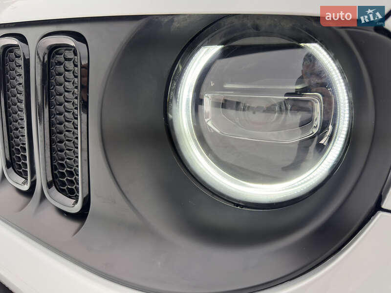 Позашляховик / Кросовер Jeep Renegade 2017 в Києві