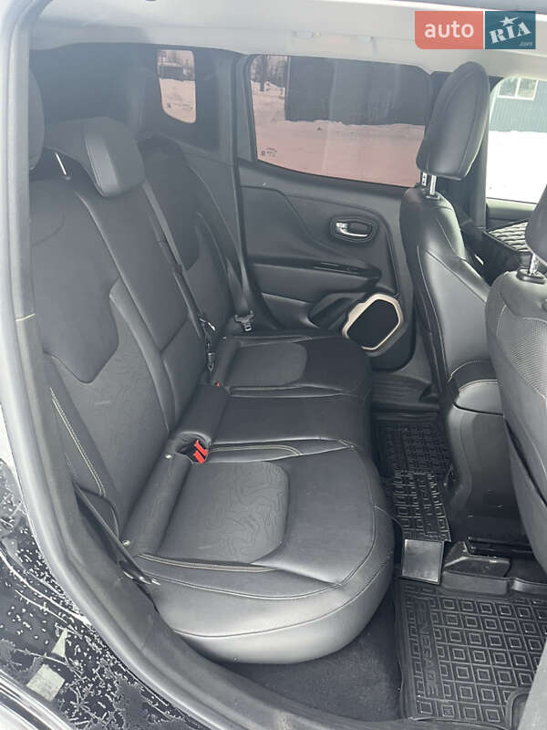 Внедорожник / Кроссовер Jeep Renegade 2017 в Бердичеве