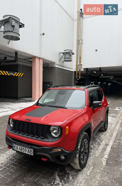 Внедорожник / Кроссовер Jeep Renegade 2016 в Киеве