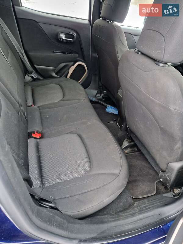 Внедорожник / Кроссовер Jeep Renegade 2017 в Киеве