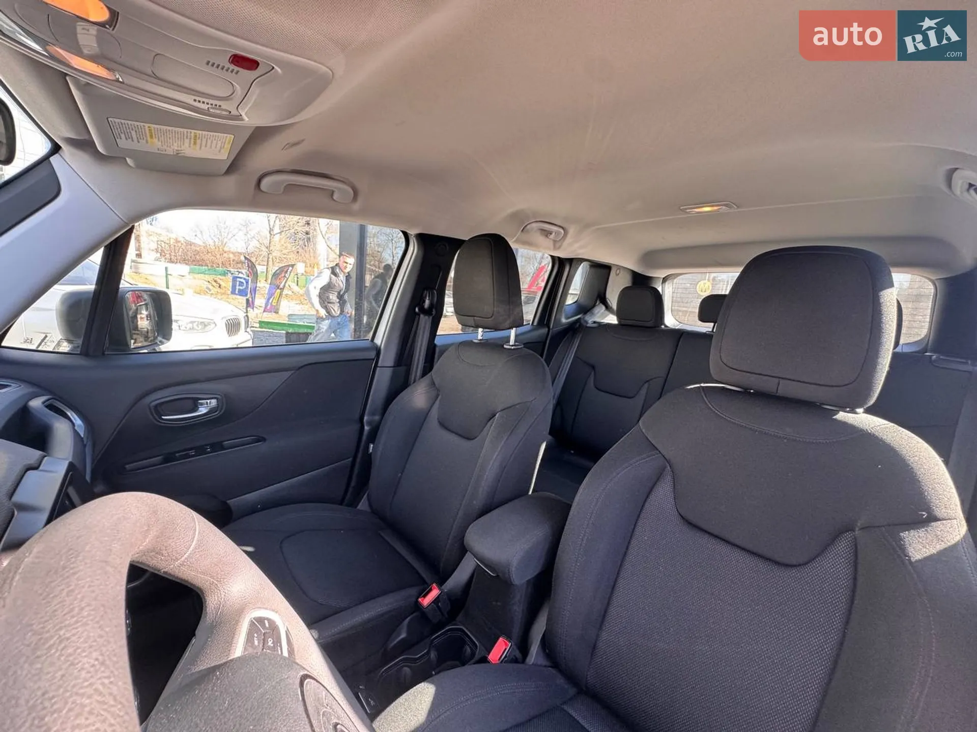 2020 Jeep Renegade - мініатюра 37