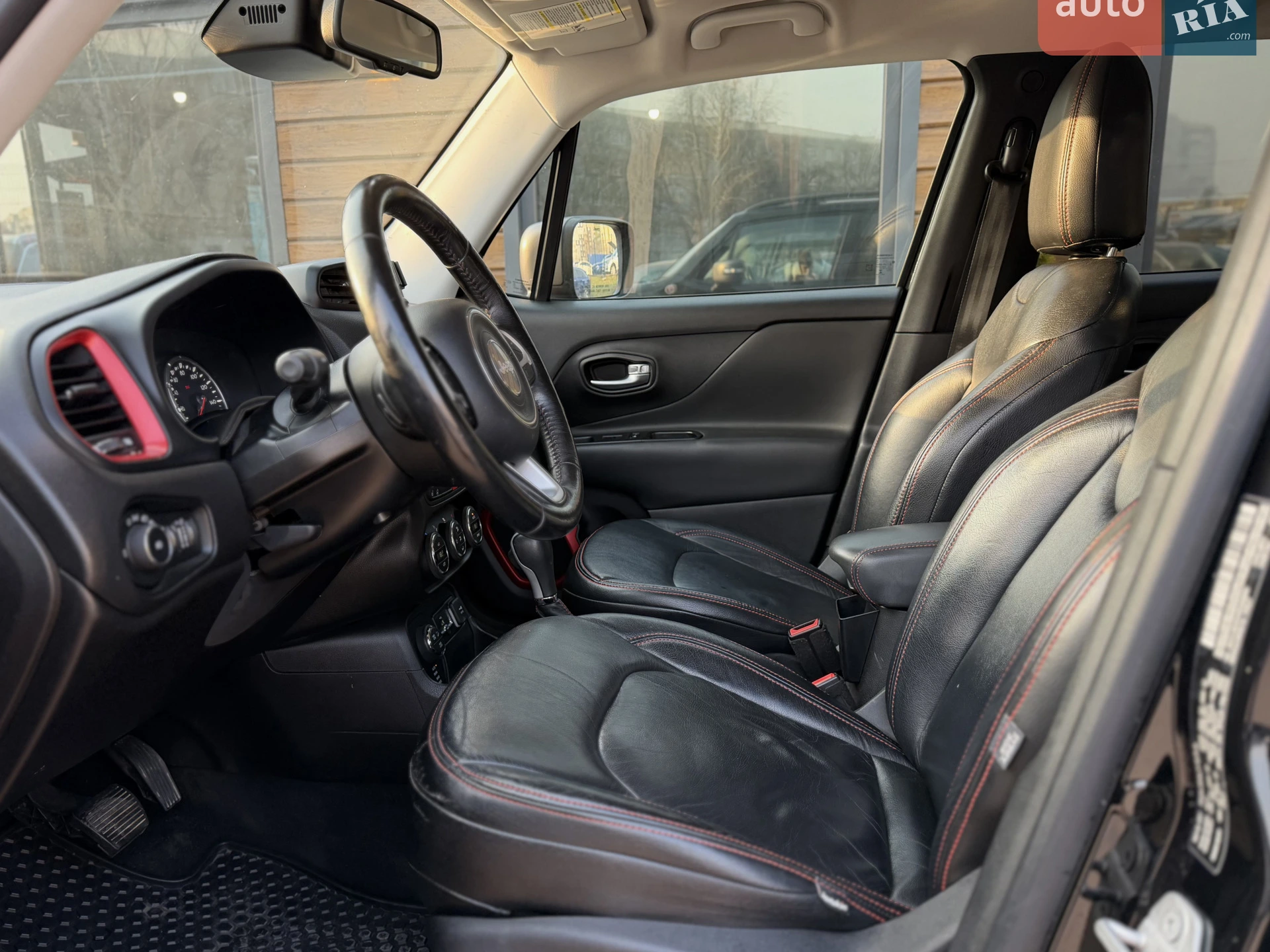 2017 Jeep Renegade - мініатюра 29