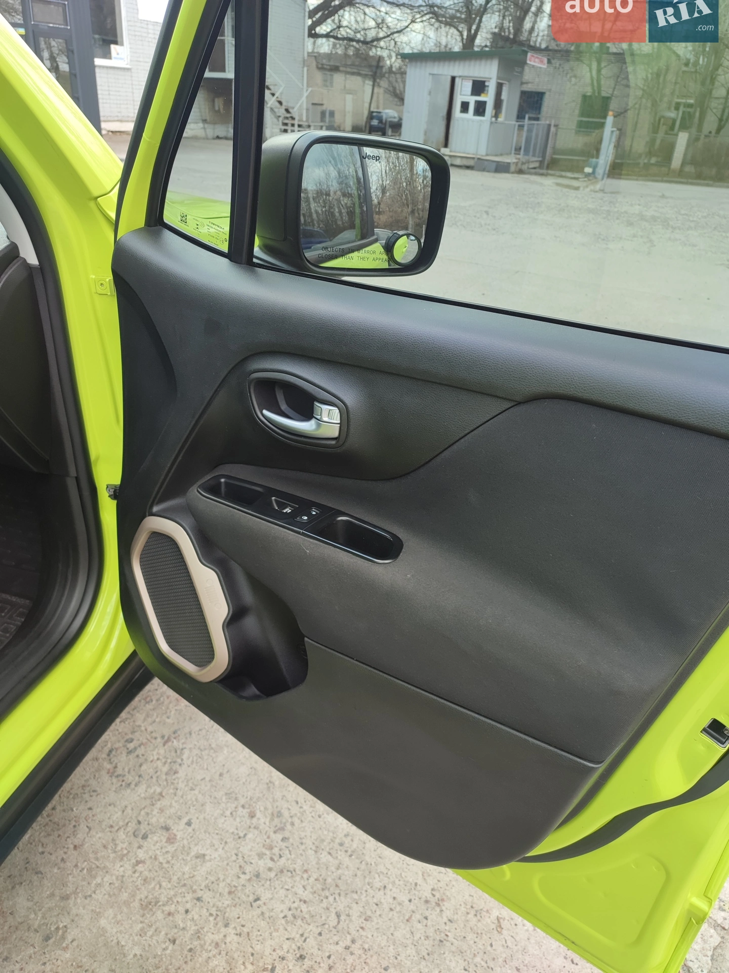2017 Jeep Renegade - мініатюра 4