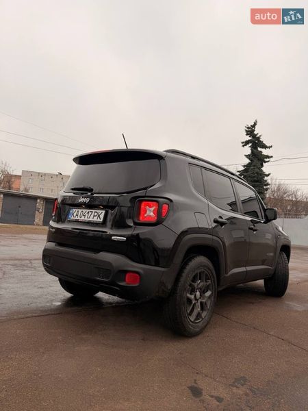 Внедорожник / Кроссовер Jeep Renegade 2016 в Прилуках
