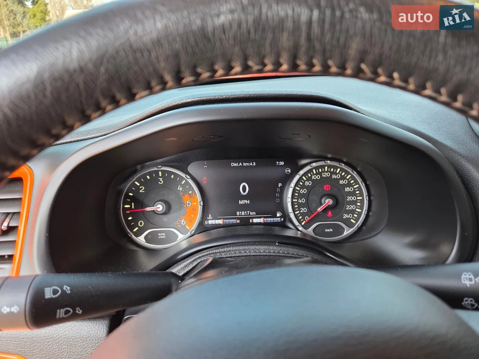 2015 Jeep Renegade - мініатюра 10