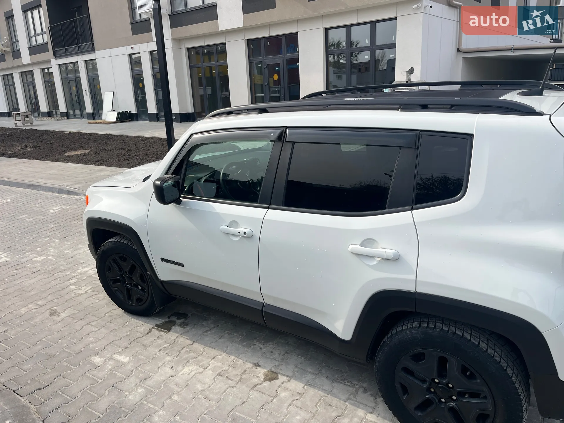 2018 Jeep Renegade - мініатюра 9