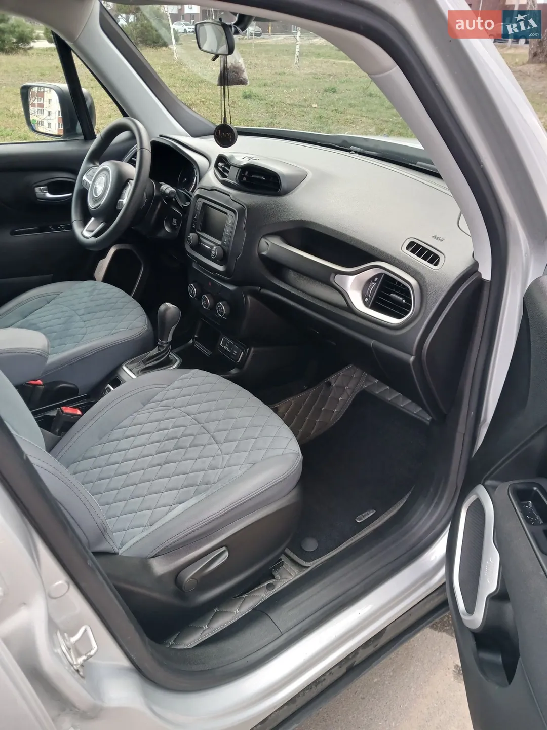 2019 Jeep Renegade - мініатюра 10