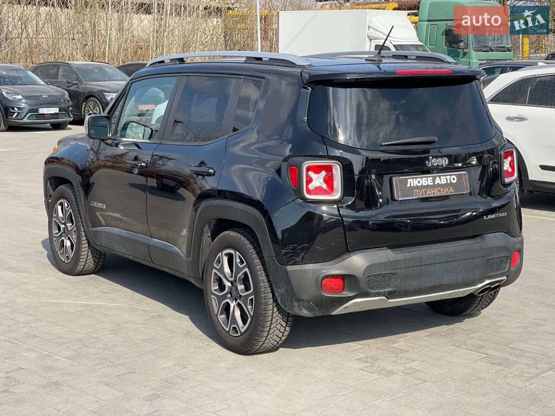 2015 Jeep Renegade - мініатюра 4